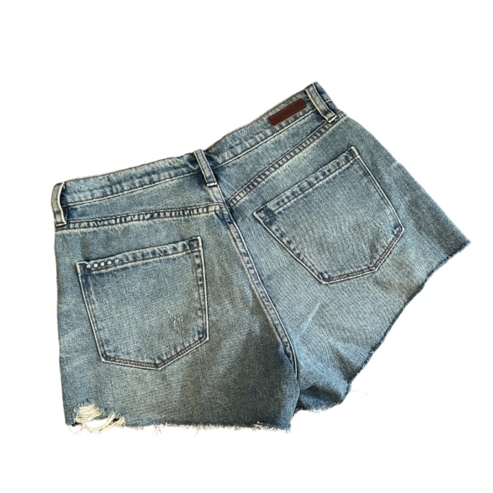 BLANK NYC The Barrow Denim Shorts, Distressed Medium Wash, size 29 - Picture 2 of 4